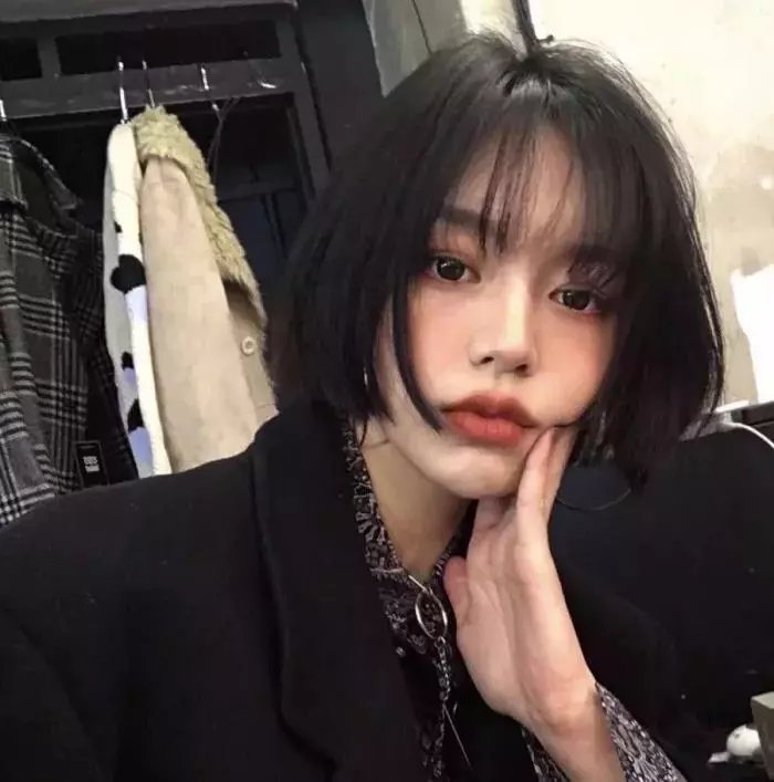 美好的星期天海报